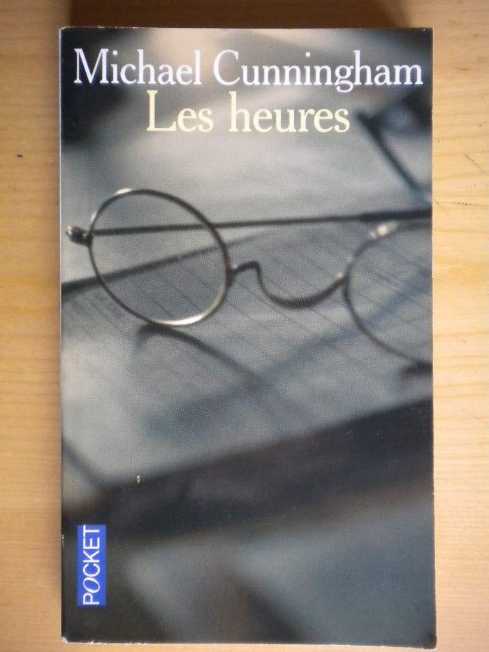 Les Heures (French Edition) by Michael Cunningham - Paperback cover