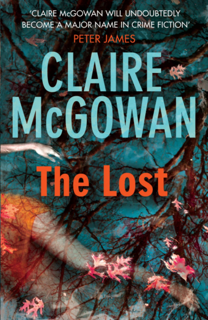 The Lost (Paula Maguire 1) by Claire McGowan - Paperback cover