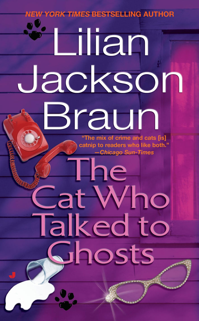 The Cat Who Talked to Ghosts by Lilian Jackson Braun - Mass Market Paperback cover