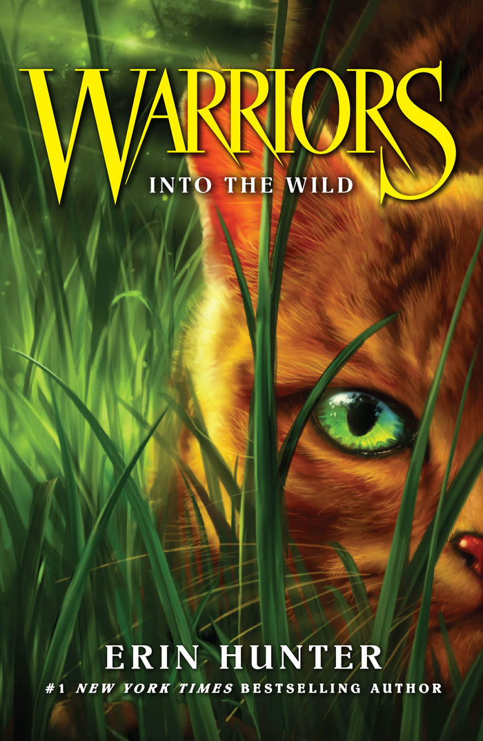 Into the Wild by Erin Hunter - Paperback cover