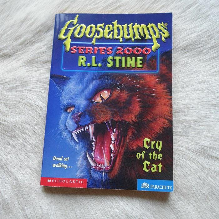 Cry of the Cat (Goosebumps Series 2000, No 1) by R. L. Stine - Paperback cover