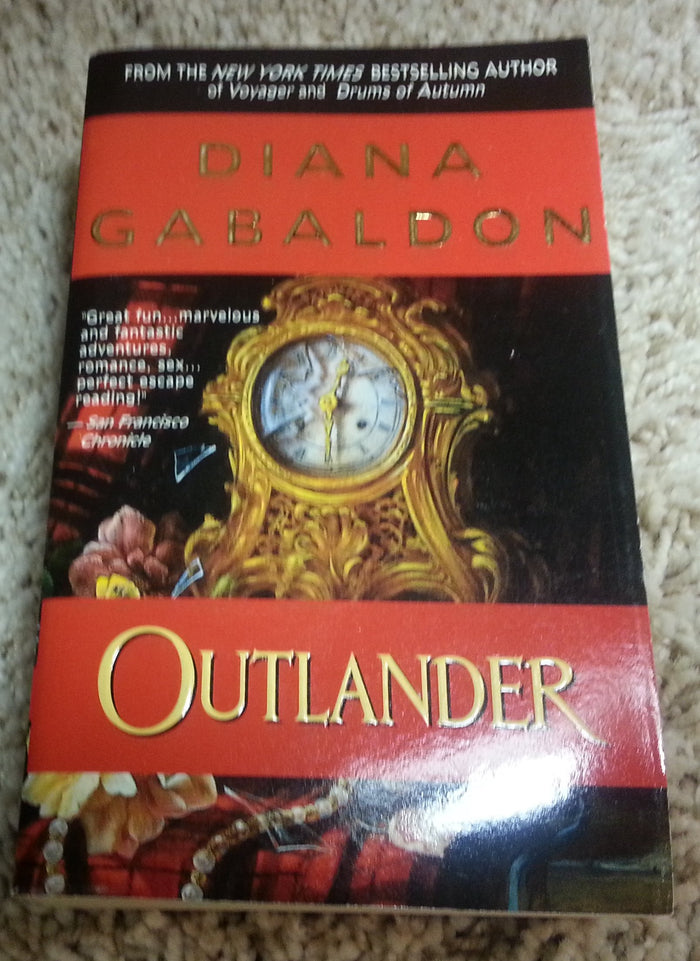 Outlander (Outlander Series #1) by Diana Gabaldon - Mass Market Paperback cover