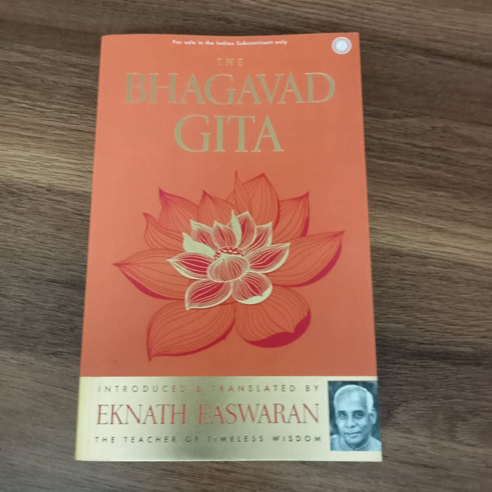 The Bhagavad Gita- Eknath Easwaran by Eknath Easwaran - Paperback cover