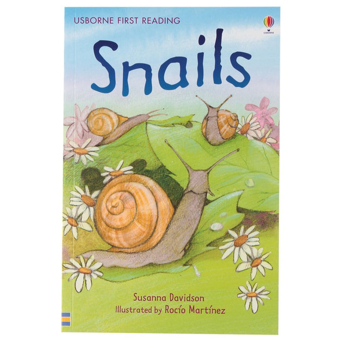 Snails (First Reading Level 2) by Susanna Davidson - Paperback cover