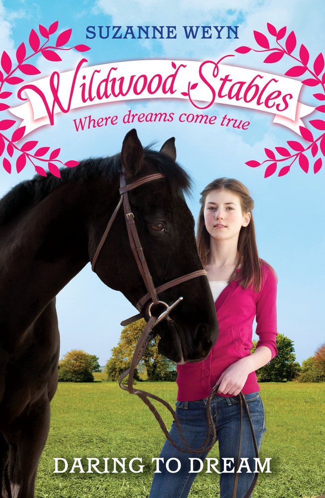 Daring to Dream (Wildwood Stables) by Suzanne Weyn - Paperback cover