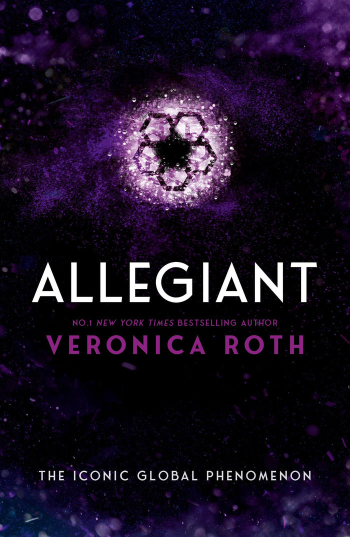 Harper Fire Allegiant (Divergent). by Veronica Roth - Paperback cover