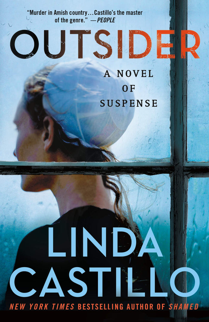 Outsider (Kate Burkholder, 12) by Linda Castillo - Paperback cover