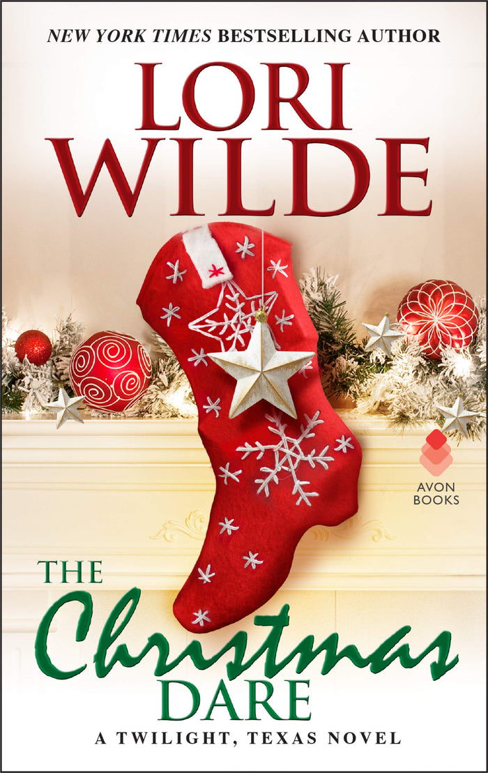 The Christmas Dare: A Twilight, Texas Novel by Lori Wilde - Mass Market Paperback cover