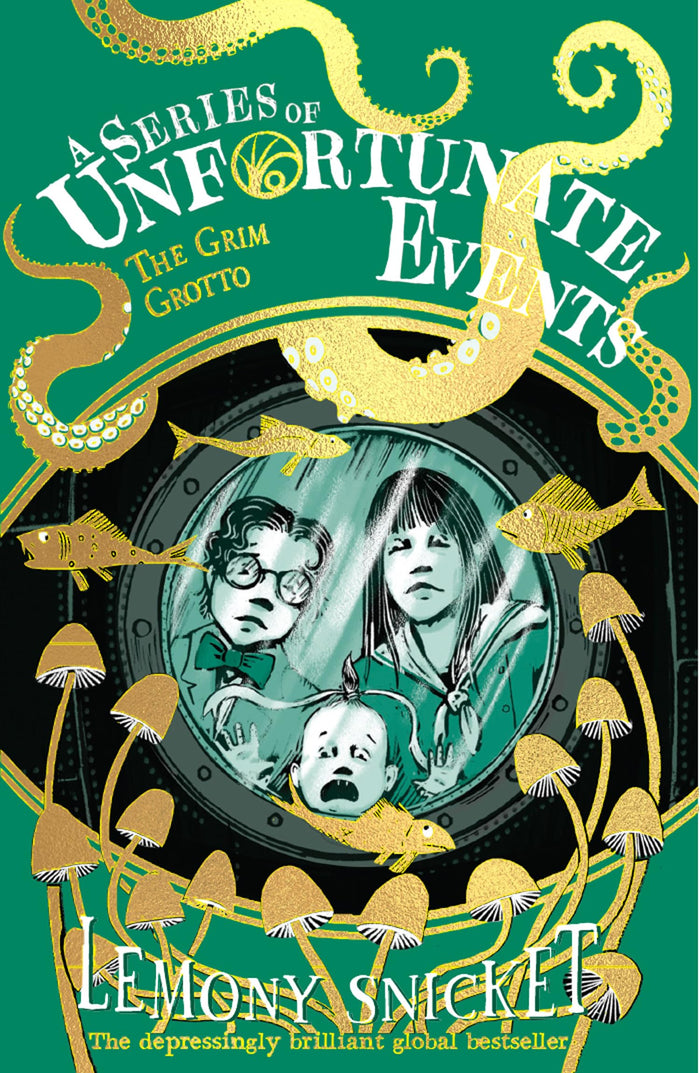 The Grim Grotto (A Series of Unfortunate Events) by Illustrated by Brett Helquist Lemony Snicket - Paperback cover