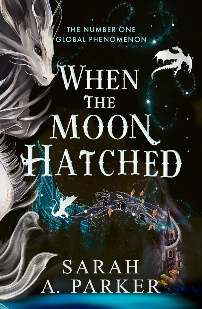 When the moon hatched by Sarah A. Parker - Paperback cover