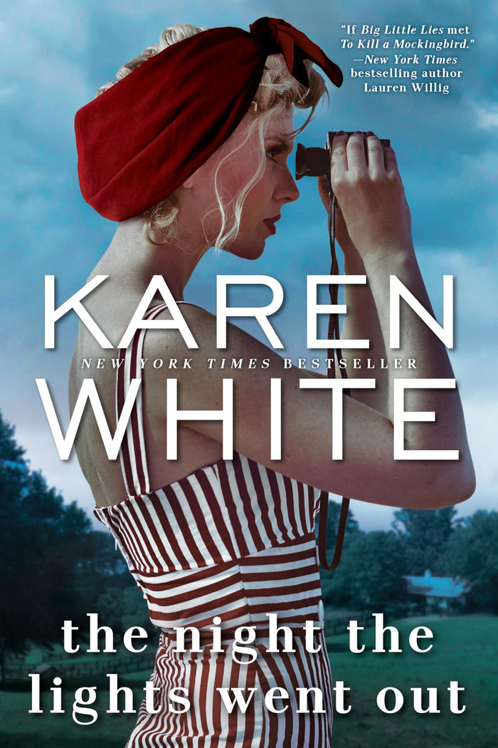 The Night the Lights Went Out by Karen White - Paperback cover