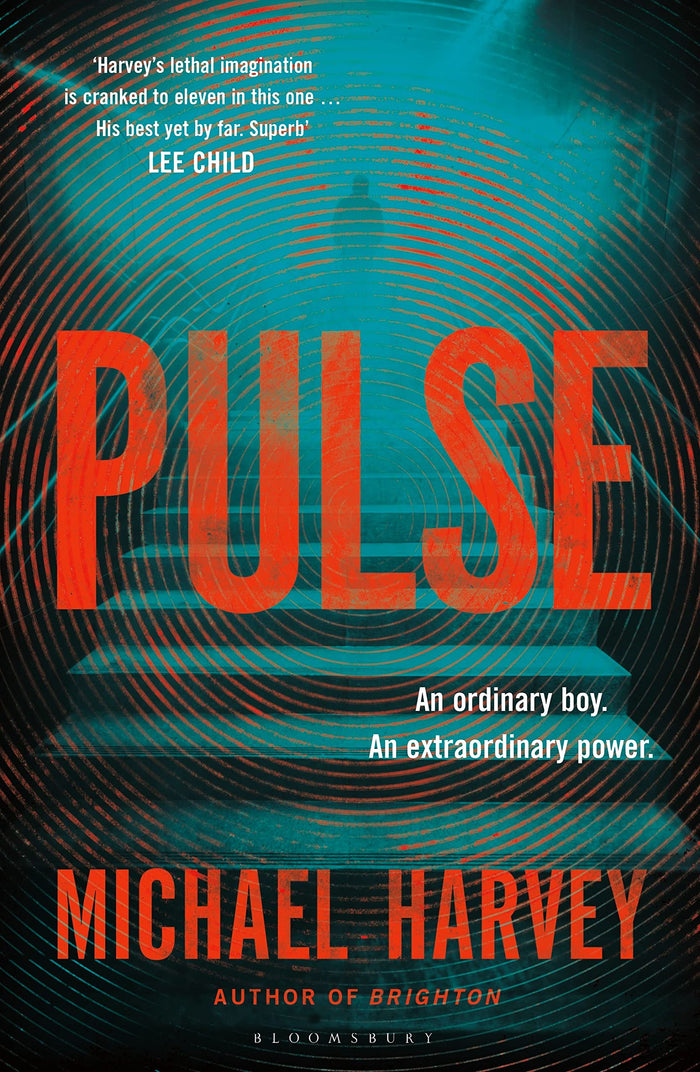 Pulse by Michael Harvey - Paperback cover