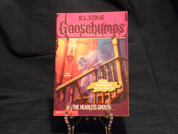 The Headless Ghost (Goosebumps, No 37) by R L Stine - Paperback cover