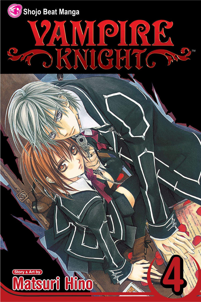 Vampire Knight, Vol. 4 by Matsuri Hino - Paperback cover