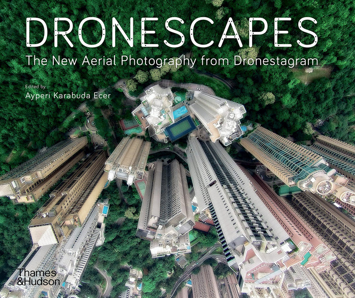 Dronescapes (Paperback) /anglais by Dronestagram - Paperback cover